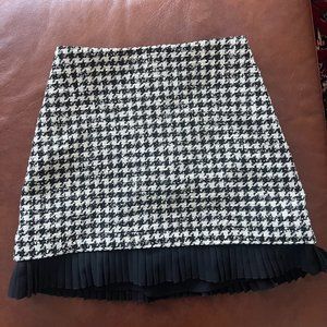 Sandro Paris Savannah short houndstooth tweed skirt